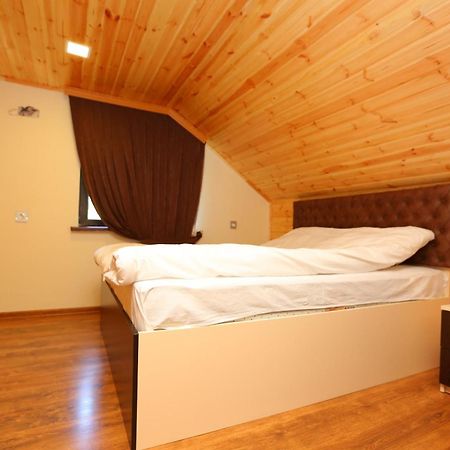 Quba Ugur Hotel Extérieur photo