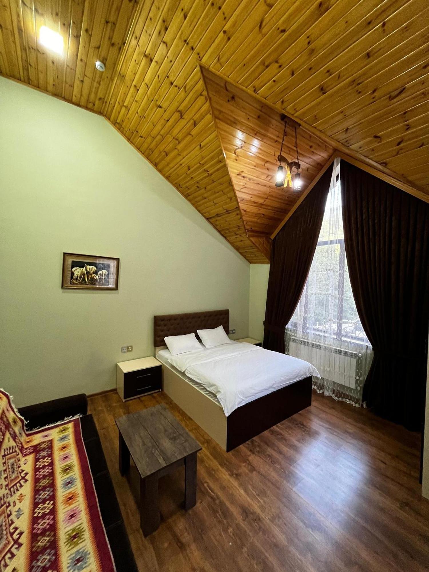 Quba Ugur Hotel Extérieur photo