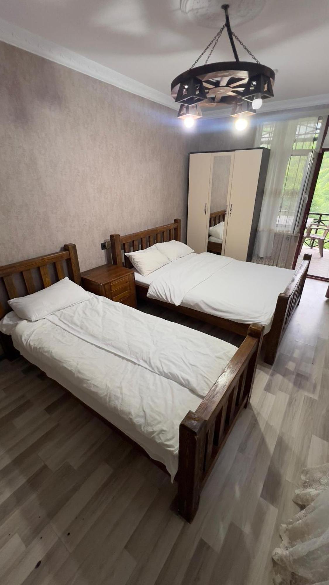 Quba Ugur Hotel Extérieur photo