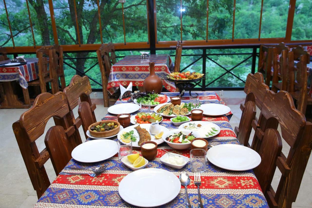 Quba Ugur Hotel Extérieur photo