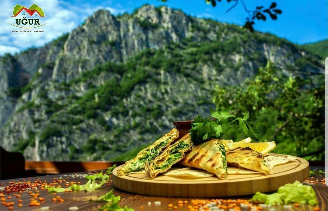 Quba Ugur Hotel Extérieur photo