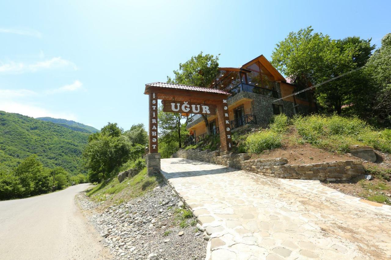 Quba Ugur Hotel Extérieur photo