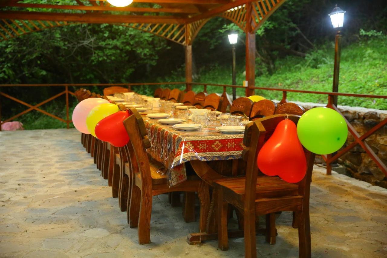 Quba Ugur Hotel Extérieur photo