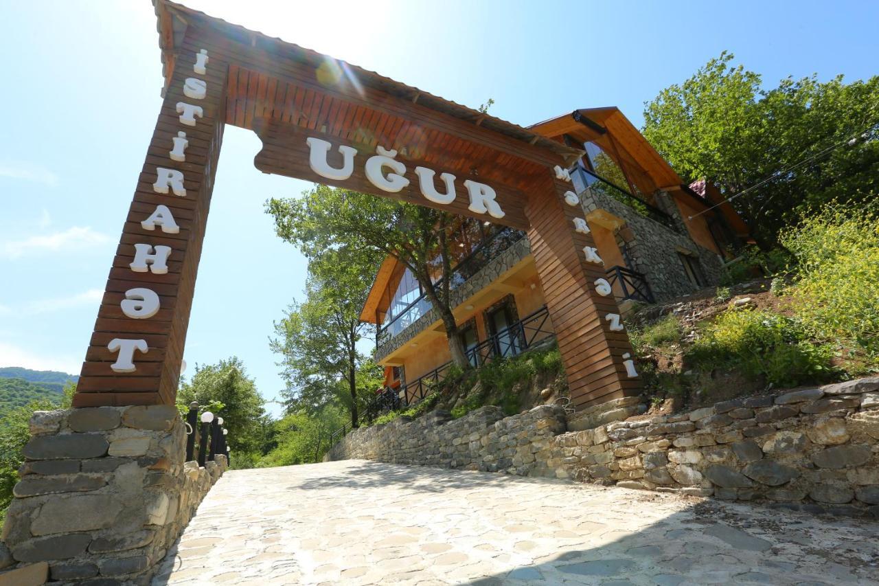 Quba Ugur Hotel Extérieur photo